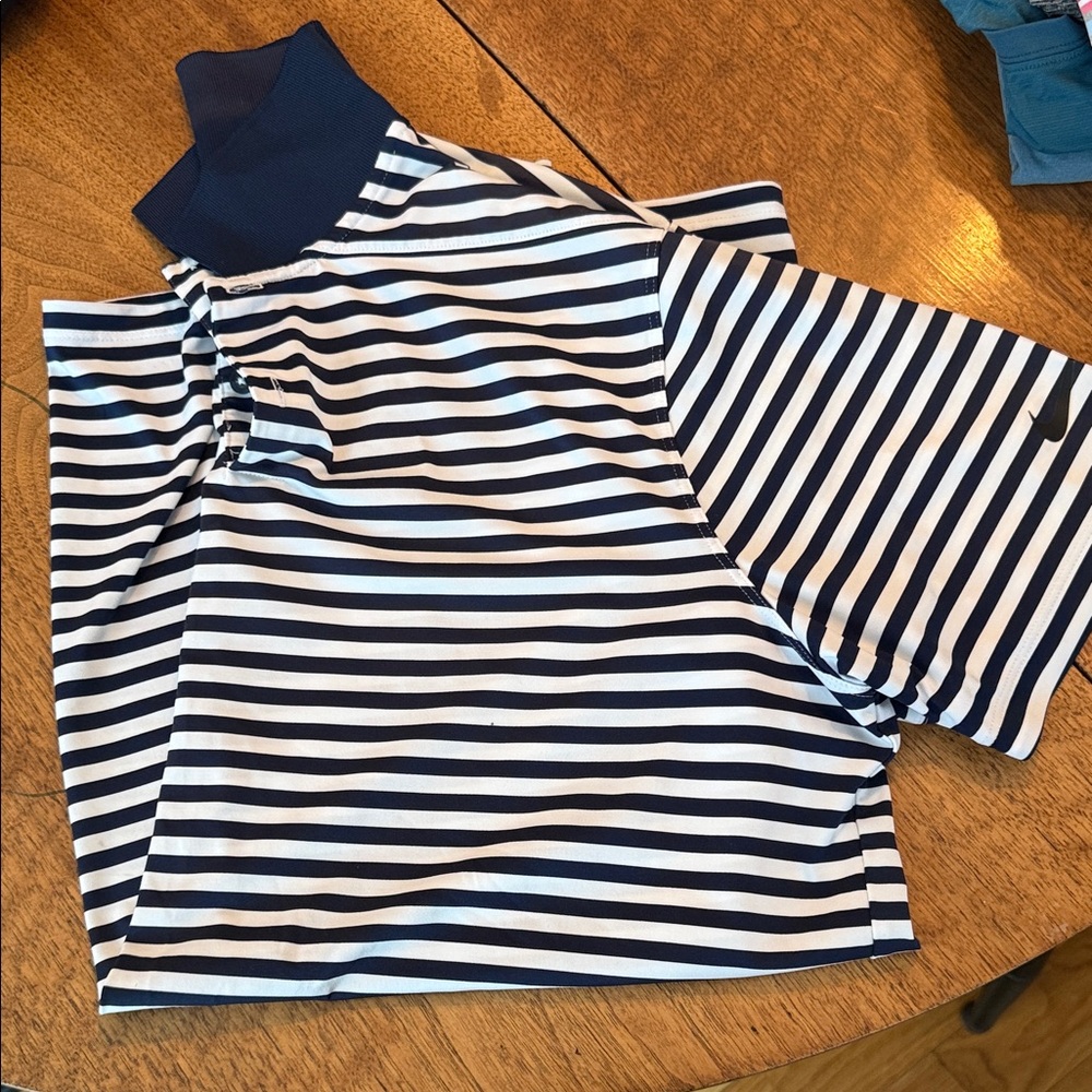 Nike Dri-fit golf polo
